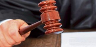 केस में तेजी लाने के लिए हाईकोर्ट ने हर सप्ताह सुनवाई की हिदायत दी थी।