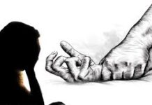 कैथल में विवाहिता की पीट- पीट कर हत्या: पति, सास, ससुर, ननंद व देवर पर आरोप, करीब 10 साल पहले हुई थी शादी! मृतका के पिता ने पति, सास, ससुर, ननंद व देवर पर उसे पीटने और हत्या करने के आरोप लगाए।