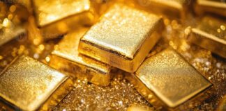 सोने और चांदी की कीमत में एक दिन की तेजी के बाद आज फिर गिरावट आई है।