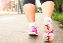 केवल 30 मिनट चलने से दिल और दिमाग बनेंगे ज्यादा हेल्दी, जान लें सही तरीका, तभी मिलेंगे सारे फायदे आजकल डेस्क जॉब, सुस्त जीवनशैली और ऑनलाइन डिलीवरी जैसे कारणों से हमारा चलना-फिरना बहुत कम हो गया है।