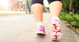 आजकल डेस्क जॉब, सुस्त जीवनशैली और ऑनलाइन डिलीवरी जैसे कारणों से हमारा चलना-फिरना बहुत कम हो गया है। आजकल डेस्क जॉब, सुस्त जीवनशैली और ऑनलाइन डिलीवरी जैसे कारणों से हमारा चलना-फिरना बहुत कम हो गया है।