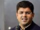 फरीदाबाद के सूरजकुंड अंतरराष्ट्रीय हस्तशिल्प मेले के झूला ग्राउंड में शनिवार शाम करीब सवा छह बजे नाव नुमा सुनामी झूला एक तरफ से टूटकर गिर गया।