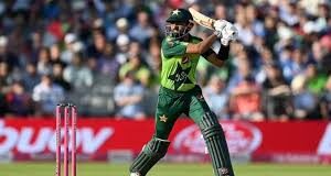 टी20 वर्ल्ड कप में भारत से मैच से पहले बाबर आजम की फॉर्म पर सवाल उठ रहे हैं।