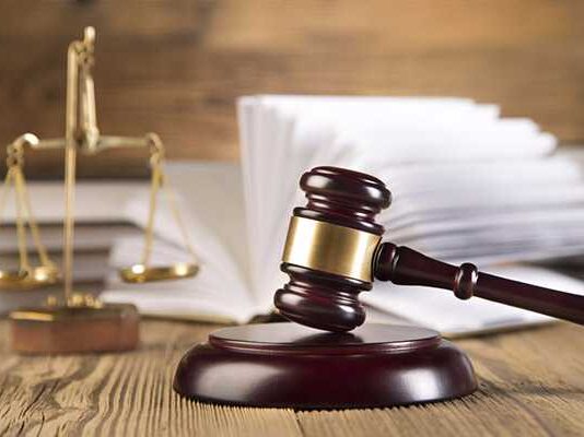 अदालत ने स्पष्ट किया कि ऐसे अपराध समाज पर गहरा आघात हैं और दोषी पर दया दिखाना न्याय का मजाक होगा।