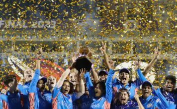 WPL 2026 Final: दिल्ली और आरसीबी के बीच आज होगी महिला प्रीमियर लीग की खिताबी टक्कर, अब तक कौन-कौन बना विजेता? महिला प्रीमियर लीग के चौथे संस्करण का रोमांच फाइनल के साथ गुरुवार को थम जाएगा।
