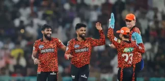 RCB vs SRH Live Streaming: आईपीएल के 19वें सीजन की शनिवार से शुरुआत, सात नहीं; इतने बजे से शुरू होगा मैच आईपीएल 2026 के पहले मैच में आरसीबी का सामना सनराइजर्स हैदराबाद से होगा।