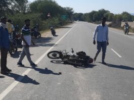 बरवाला थाने के जांच अधिकारी एसआई अशोक ने बताया कि हादसे की सूचना मिलते ही पुलिस अस्पताल पहुंची और शवों को अग्रोहा मेडिकल कॉलेज अस्पताल में भिजवाया।