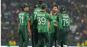 टी20 विश्व कप के इतिहास में कुछ टीमें ऐसी भी रही हैं जो दो बार फाइनल तक पहुंचीं, लेकिन ट्रॉफी जीतने का सपना पूरा नहीं कर सकीं।