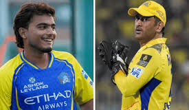 IPL 2026 Video: यूपी के 14.2 करोड़ के प्रशांत वीर के ये शॉट्स देखे क्या? धोनी भी रह गए हैरान, इस तरह की तारीफ आईपीएल 2026 से पहले वायरल वीडियो में 14.2 करोड़ के प्रशांत वीर ने शानदार शॉट्स खेलकर सबको प्रभावित किया।