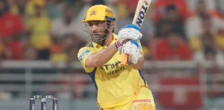 ट्रेनिंग में लौटे एमएस धोनी, बल्लेबाजी का किया अभ्यास; पंजाब किंग्स के खिलाफ मैच का होंगे हिस्सा? पंजाब किंग्स के खिलाफ मैच से पहले महेंद्र सिंह धोनी ने चेन्नई के अभ्यास सत्र में हिस्सा लिया।