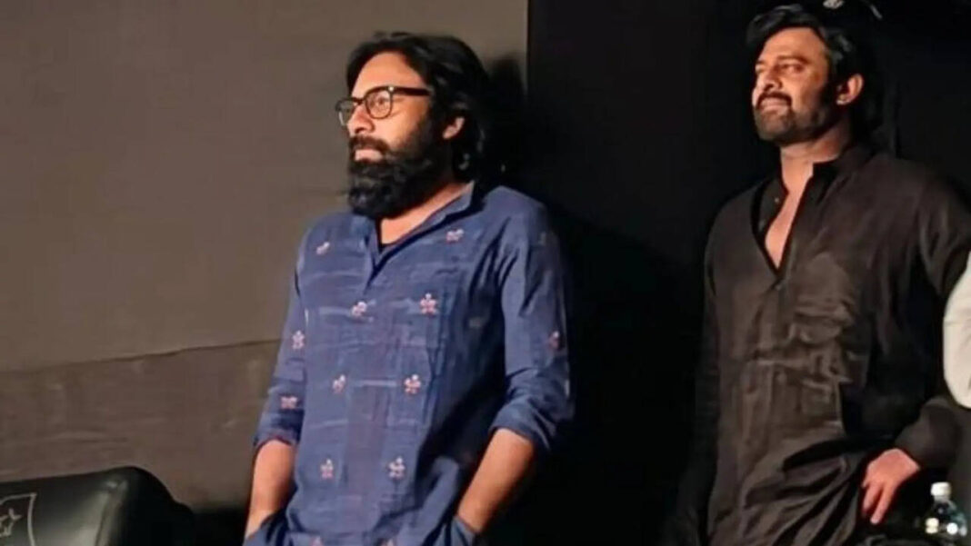 प्रभास और संदीप रेड्डी वांगा ने फिल्म 'स्पिरिट' की शूटिंग से समय निकालकर रणवीर सिंह की फिल्म 'धुरंधर 2' को देखा। प्रभास और संदीप रेड्डी वांगा ने फिल्म 'स्पिरिट' की शूटिंग से समय निकालकर रणवीर सिंह की फिल्म 'धुरंधर 2' को देखा।