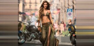 : कृति सेनन जल्द ही ‘कॉकटेल 2’ में नजर आने वाली हैं। मूवी के फर्स्ट लुक में एक्ट्रेस काफी फिट और बोल्ड लुक में नजर आईं हैं।