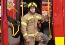 शहीद दमकलकर्मियों को न्याय न मिलने पर दो दिवसीय हड़ताल शुरू! बुधवार से जिले भर के दमकल कर्मचारियों ने दो दिवसीय हड़ताल शुरू कर दी है।