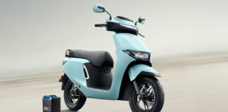 सबसे ज्यादा रेंज के इलेक्ट्रिक स्कूटर बेचने वाली इस कंपनी की दिल्ली में हुई एंट्री भारतीय बाजार में 265 किलोमीटर तक की सिंगल चार्ज रेंज वाले इलेक्ट्रिक स्कूटर बेचने वाली कंपनी सिंपल एनर्जी ने राष्ट्रीय राजधानी दिल्ली में एंट्री मार ली है