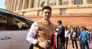 आम आदमी पार्टी के राज्यसभा सांसद अशोक मित्तल के कई ठिकानों पर ईडी की छापेमारी चल रही है।