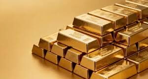 आज 17 अप्रैल 2026 को सोने के दाम बढ़ गए हैं लेकिन चांदी थोड़ी सस्ती हुई है.