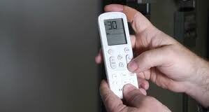 AC Auto Clean Feature Explained: AC में है Auto Clean फीचर, तो क्या नहीं करानी पड़ेगी सर्विस क्या आप भी कोई AC इसलिए खरीद रहे हैं क्योंकि उसमें Auto Clean फीचर है