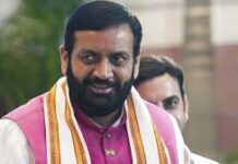 रियाणा में नए मंडी नियमों के विरोध में किसानों का गुस्सा फूट पड़ा।