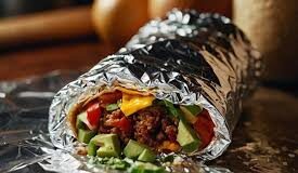 अखबार या एल्युमिनियम फॉयल में खाने की चीजें रखना सेहत के लिए खतरनाक हो सकता है।