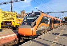 नॉर्थ सेंट्रल रेलवे ने नई दिल्ली-कोसी कलां ईएमयू को धौलपुर तक बढ़ा दिया है।