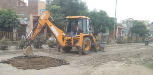 इसके निर्माण के बाद लोगों को आवागमन में आसानी होगी।
