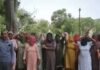 आंधी के 8 दिन बाद भी राहत नहीं: फतेहाबाद के गांवों में बिजली-पानी का गहराया संकट! गांव जमालपुर और खनोरा में 8-9 जून को आई आंधी के बाद से बिजली और पानी का गंभीर संकट बना हुआ है।