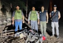 गुरुग्राम के सुशांत लोक में वीरवार देर रात पुलिस की ओर से किए गए एनकाउंटर में मारे गए तीन युवक जिले के गांव भालौठ के रहने वाले हैं।