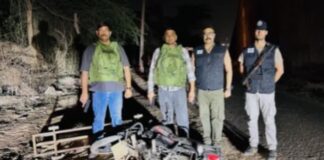 गुरुग्राम के सुशांत लोक में वीरवार देर रात पुलिस की ओर से किए गए एनकाउंटर में मारे गए तीन युवक जिले के गांव भालौठ के रहने वाले हैं।