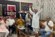 CWG 2026: भिवानी के 5 मुक्केबाजों ने ग्लासगो राष्ट्रमंडल खेलों में जीते 5 गोल्ड, मिनी क्यूबा का ऐतिहासिक धमाका भिवानी के पांचों मुक्केबाजों ने शनिवार को ग्लासगो राष्ट्रमंडल खेलों के फाइनल मुकाबलों में पांच स्वर्ण पदक जीतकर मिनी क्यूबा कहलाए जाने वाले भिवानी की धरती पर इतिहास रच दिया