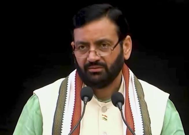 ईमेल से भेजी गई इस धमकी में अंबाला से दिल्ली जाने वाली ट्रेनों को भी उड़ाने की बात कही गई है। ईमेल से भेजी गई इस धमकी में अंबाला से दिल्ली जाने वाली ट्रेनों को भी उड़ाने की बात कही गई है।
