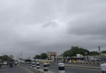 हरियाणा में बदलेगा मौसम का मिजाज, दो पश्चिमी विक्षोभ सक्रिय; 3 दिन बारिश का अलर्ट, फिर बढ़ेगी गर्मी! हरियाणा में मौसम बदलने वाला है। 9 से 11 अक्तूबर तक प्रदेश में बारिश के आसार बन रहे हैं। दो पश्चिमी विक्षोभ सक्रिय होने से तापमान में भी गिरावट आएगी।