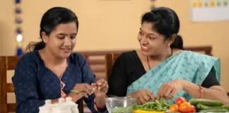 मां-बेटी के बीच हुई यह पूरी बातचीत ऐसी है, जिससे कई पेरेंट्स खुद को रिलेट कर पाएंगे।