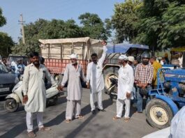 डीएपी को लेकर सरसों की बिजाई करने वाले किसानों को भी परेशानी उठानी पड़ रही हैं।